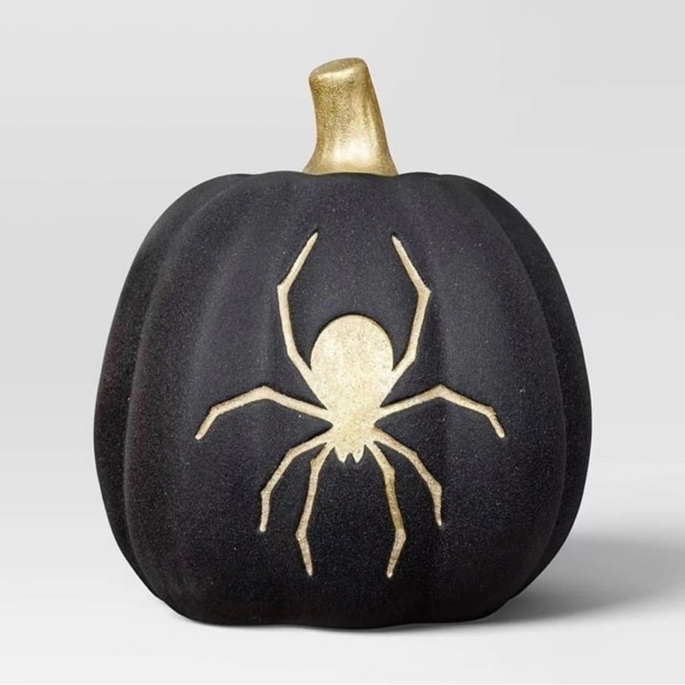 6.5" Ceramic Pumpkin With Spider Halloween Decorative Figurine Black
Hyde & EEK!
